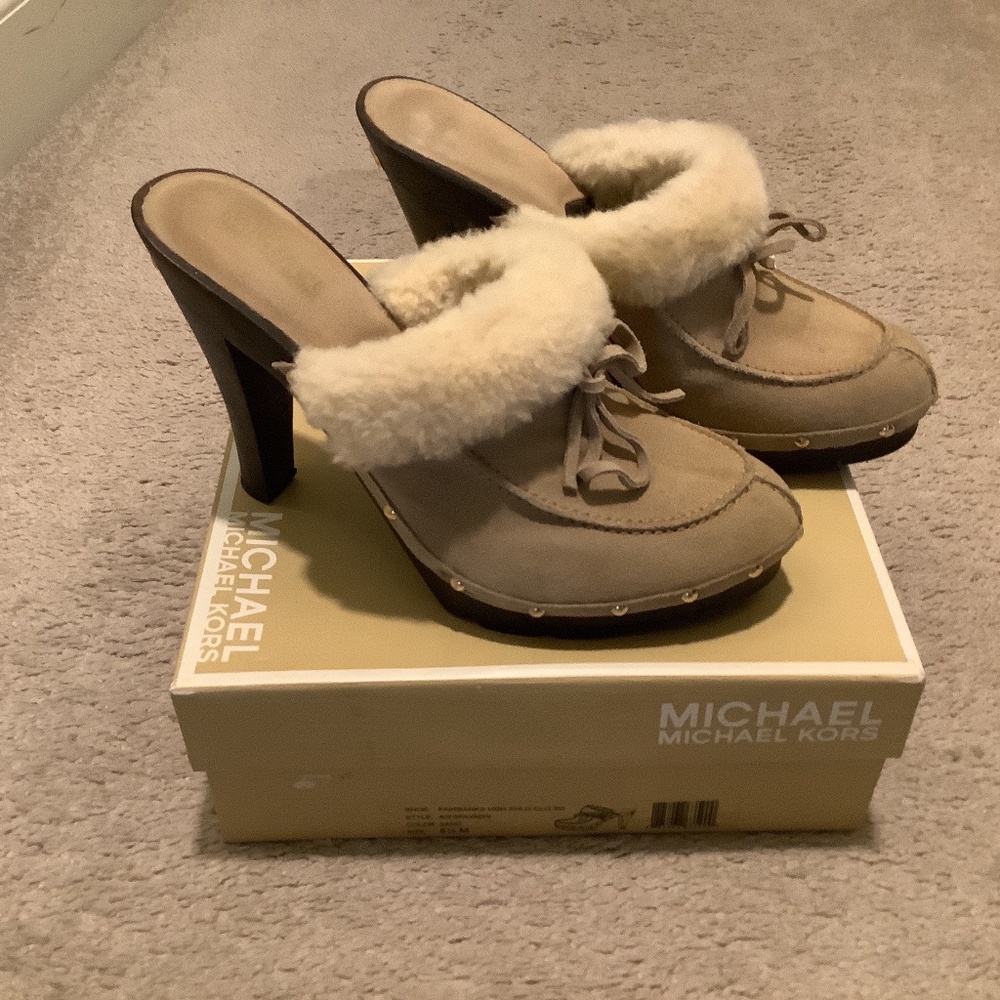 MICHAEL Michael Kors Fairbanks Shearling Clog